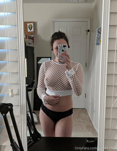 Elysia Griffin Patreon photo 4