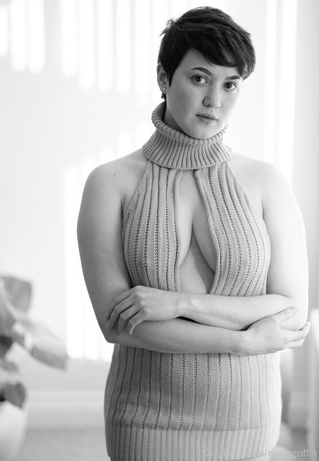 Elysia Griffin Patreon photo 26