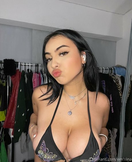 Em1lina photo 15
