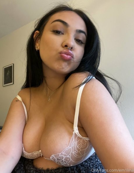 Em1lina photo 52