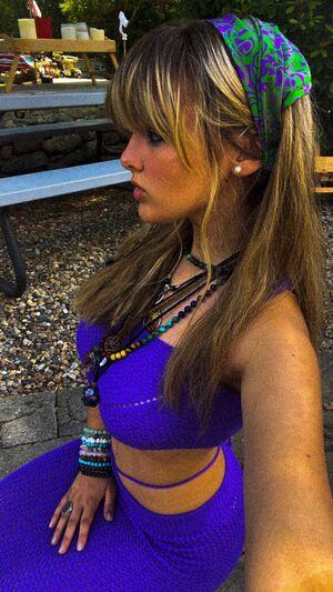 Ember Vail photo 2