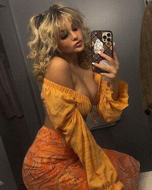 Ember Vail photo 12