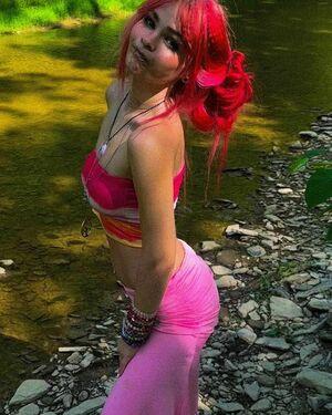 Ember Vail photo 47