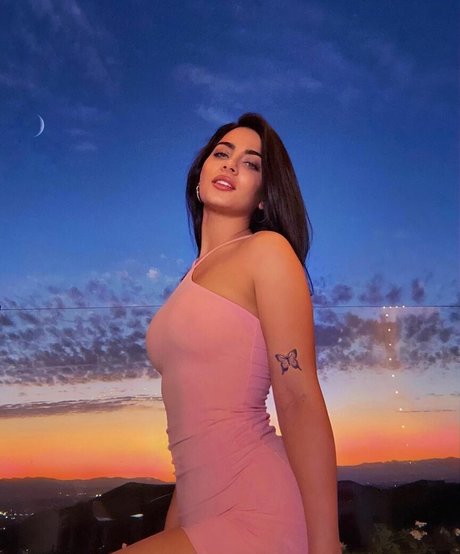 Emeraude Toubia photo 6