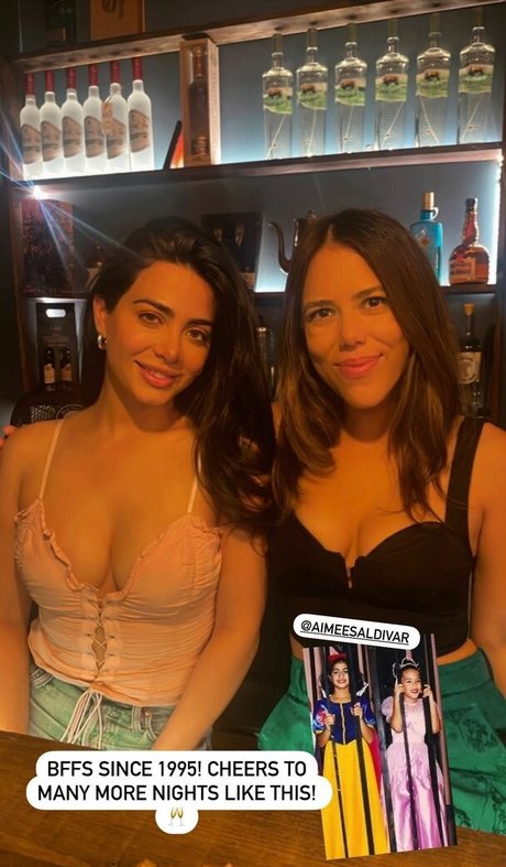 Emeraude Toubia photo 19