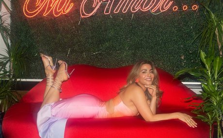 Emeraude Toubia photo 86