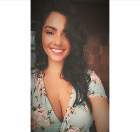 Emilee Fitzpatrick photo 18