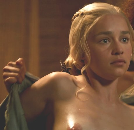 Emilia Clarke photo 133