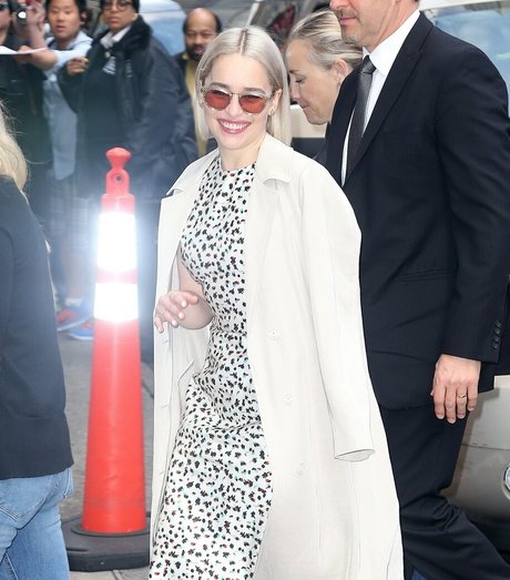 Emilia Clarke photo 356