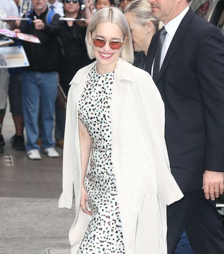 Emilia Clarke photo 357