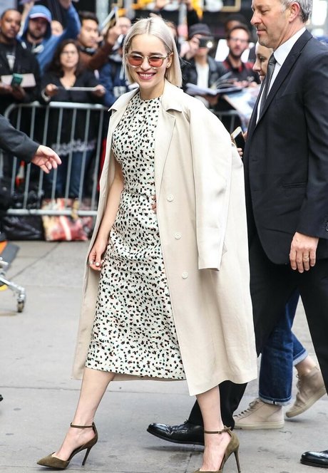 Emilia Clarke photo 364