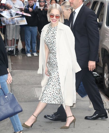 Emilia Clarke photo 372