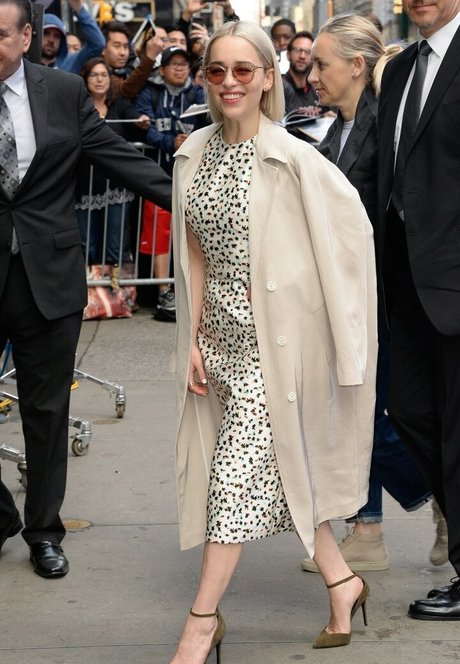 Emilia Clarke photo 380