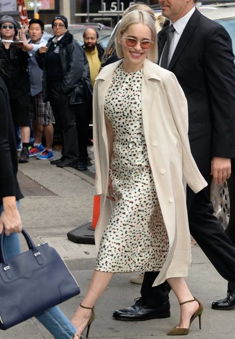 Emilia Clarke photo 391