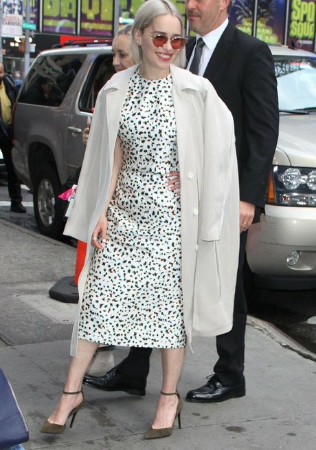 Emilia Clarke photo 393