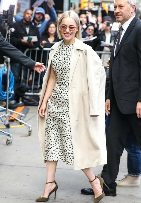 Emilia Clarke photo 395