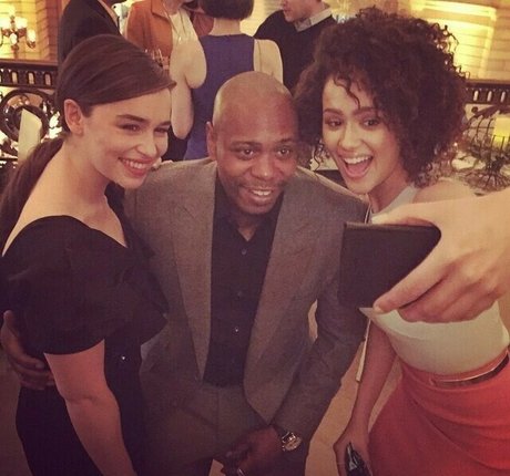 Emilia Clarke photo 575