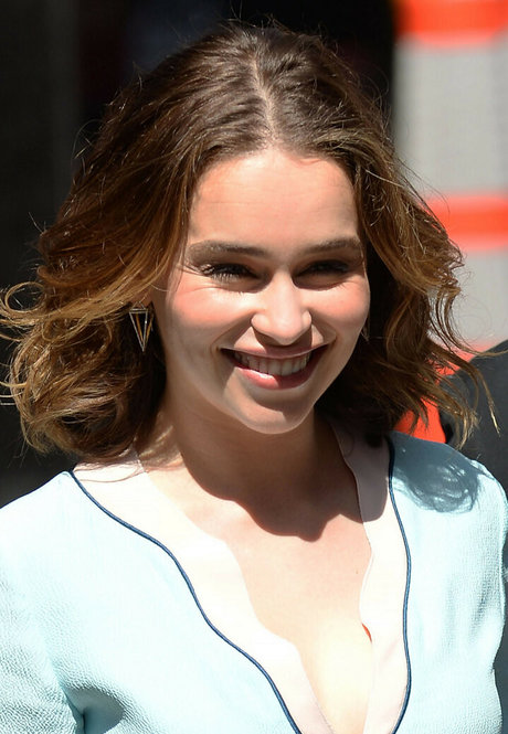 Emilia Clarke photo 729