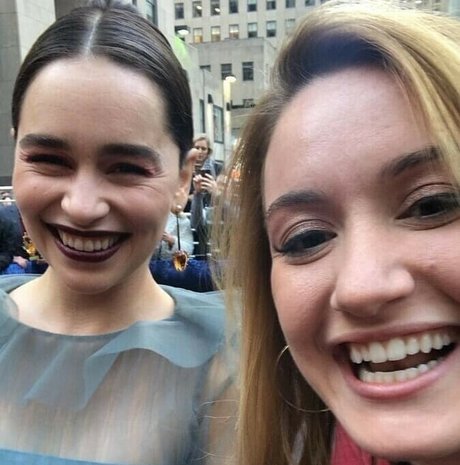 Emilia Clarke photo 796
