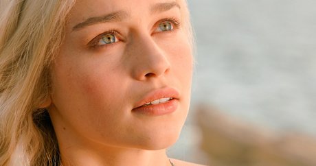 Emilia Clarke photo 893