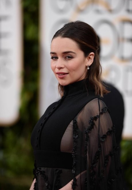 Emilia Clarke photo 947