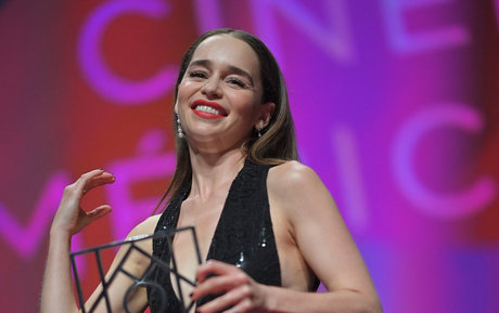 Emilia Clarke photo 1082