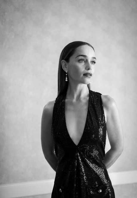 Emilia Clarke photo 1102