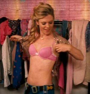 Emilia Fox photo 6