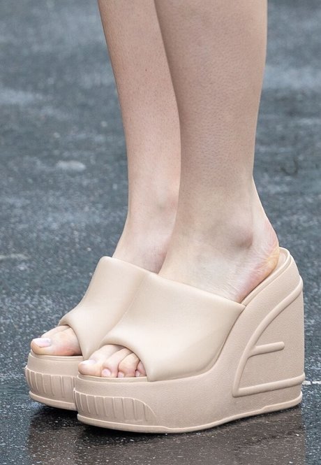 Emilia Jones photo 54