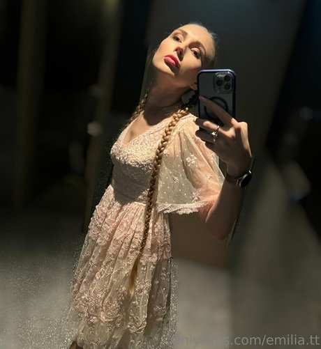 Emilia.tt photo 152
