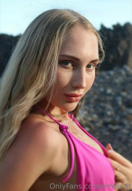 Emilia.tt photo 180