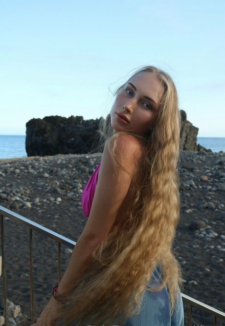 Emilia.tt photo 186