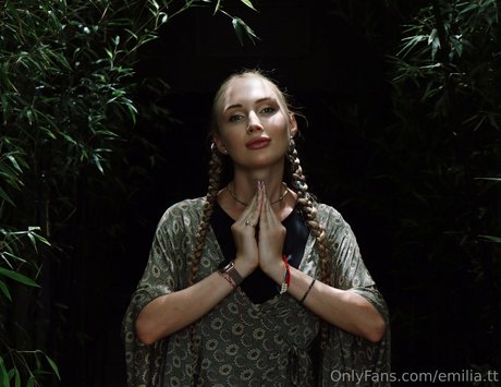Emilia.tt photo 212