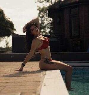 Emily BIack photo 251