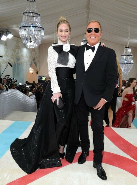 Emily Blunt photo 42
