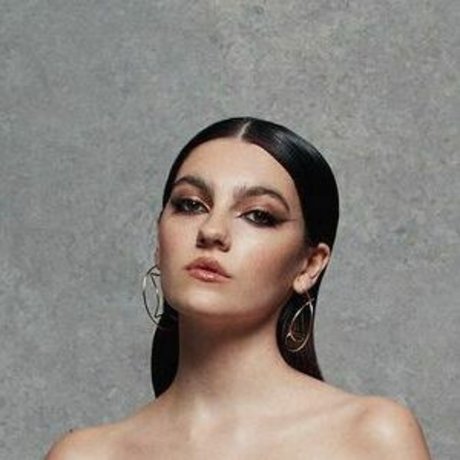 Emily Carey photo 8