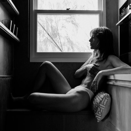 Emily Labowe photo 4