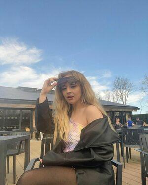 Emily Rose Perrin photo 9