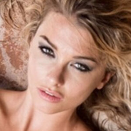 Emily Sears photo 96