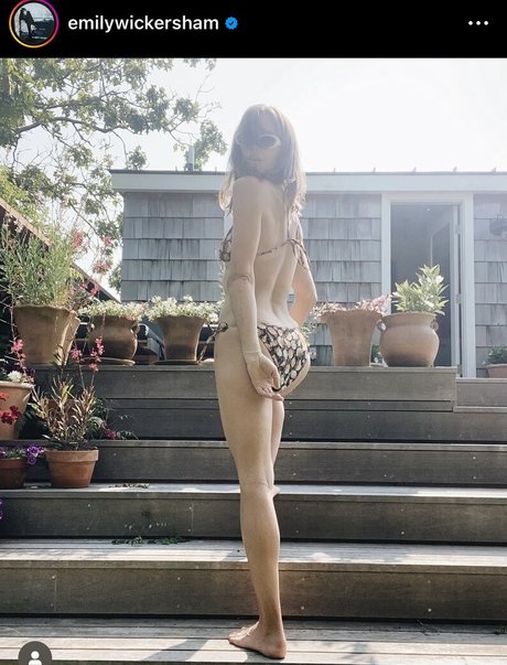 Emily Wickersham photo 9