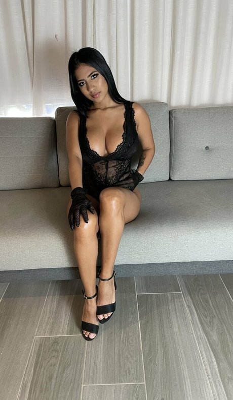 Emilyvergara photo 110