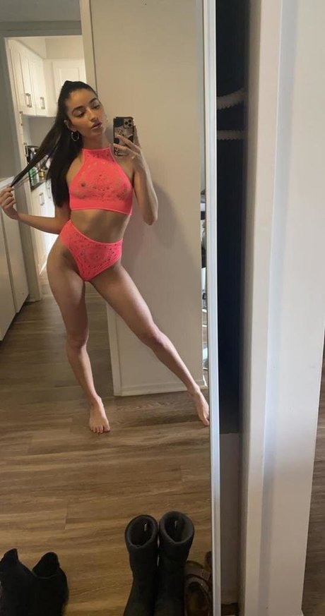 Emilywillisxxx photo 45