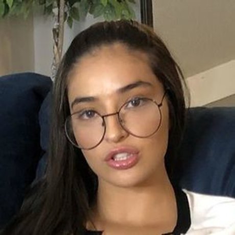 Emilywillisxxx photo 51