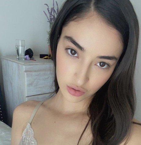 Emilywillisxxx photo 124
