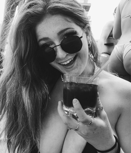 Emilyyfiore photo 39