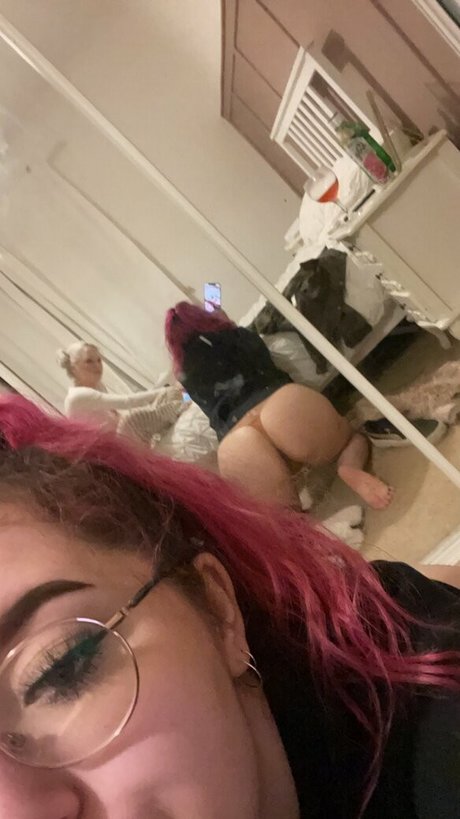 Emilyylime photo 5