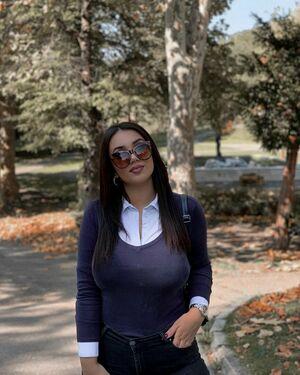 Emina Jahi photo 2