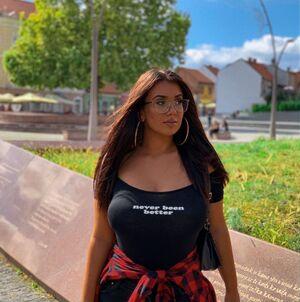 Emina Jahi photo 4