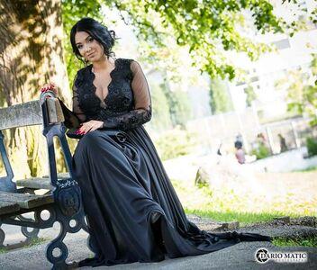 Emina Jahi photo 12