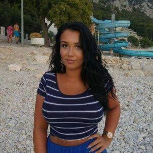 Emina Jahi photo 18